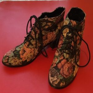 Floral tapestry booties.